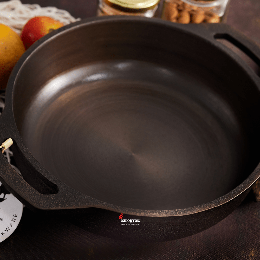 Aarogyam 10 Inch Induction Friendly Pre-seasoned Cast Iron Flat Kadai, Naturally Nonstick, Induction Friendly