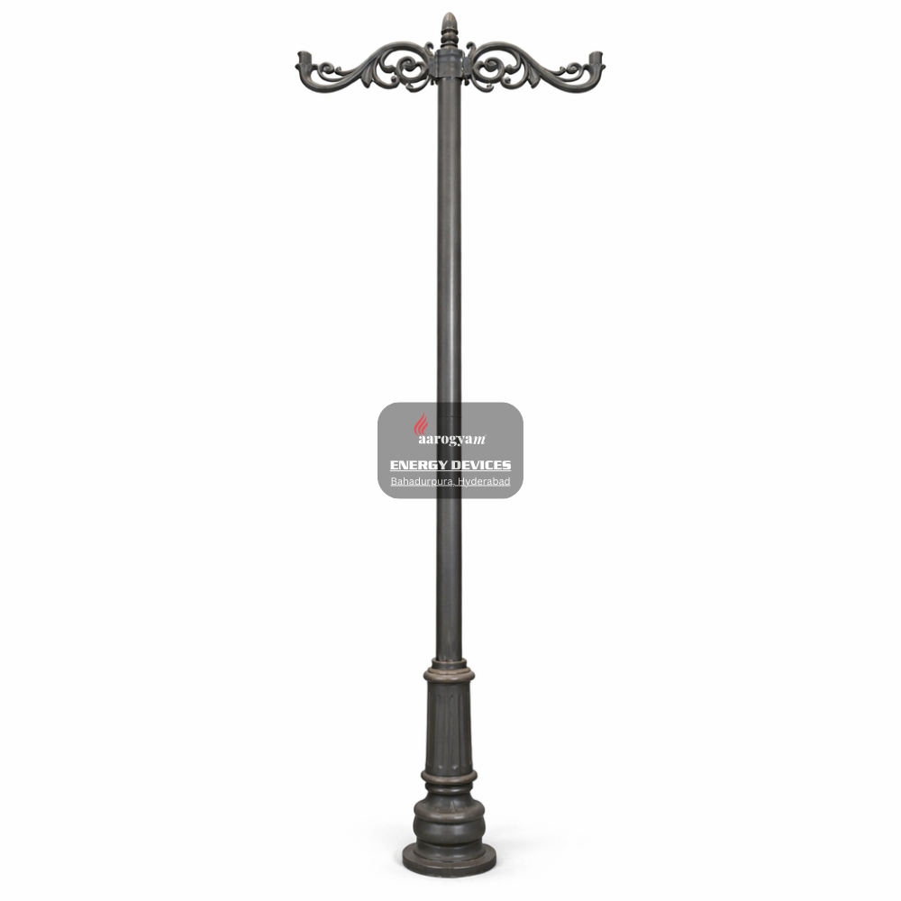 Decorative street light pole on a white background with Sarovar brand visible.